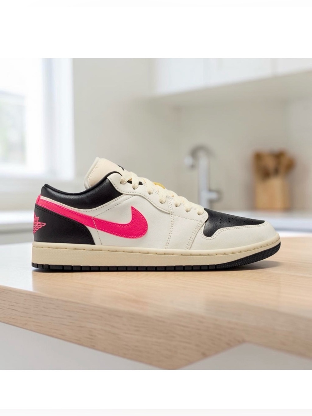 Nike Air Jordan Women's Low-Top Athletic Shoes, Ivory White, sz 9 in Women’s. - Picture 9 of 9
